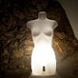 lampada con manichino